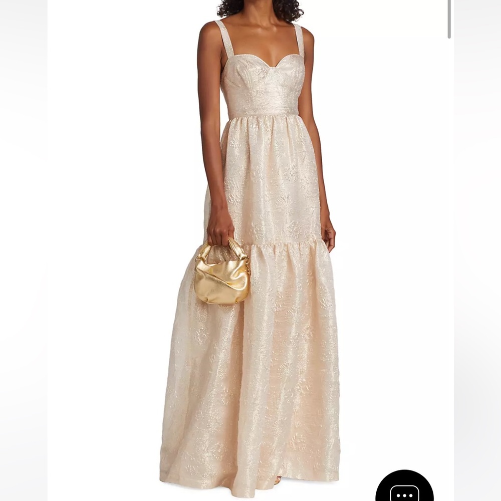 ML Monique Lhuiller Tiered Metallic Jacquard Gown - size 4